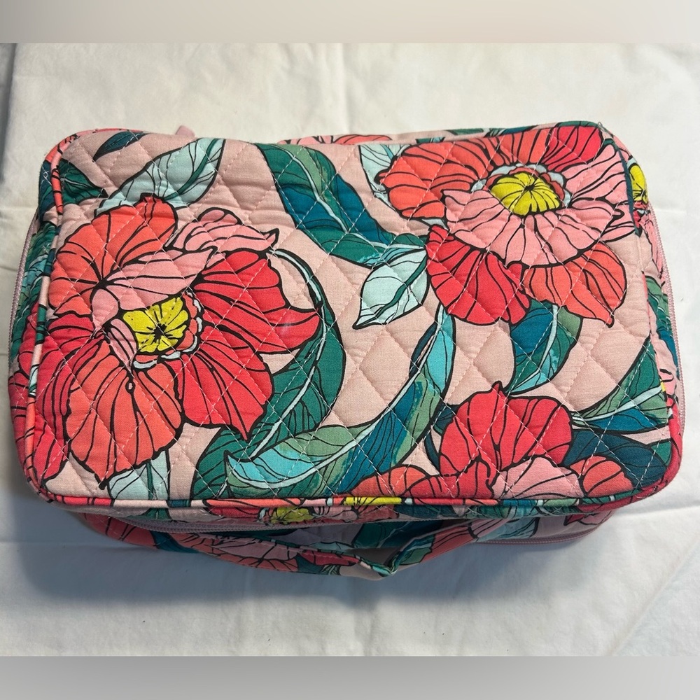 Vera Bradley Make Up Bag